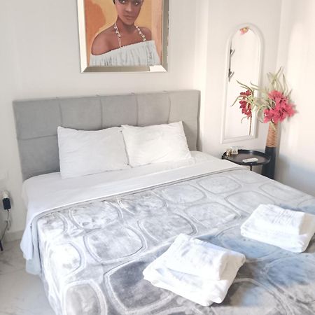 Cozy Fully Equipped Apartment Thessaloniki Exterior photo